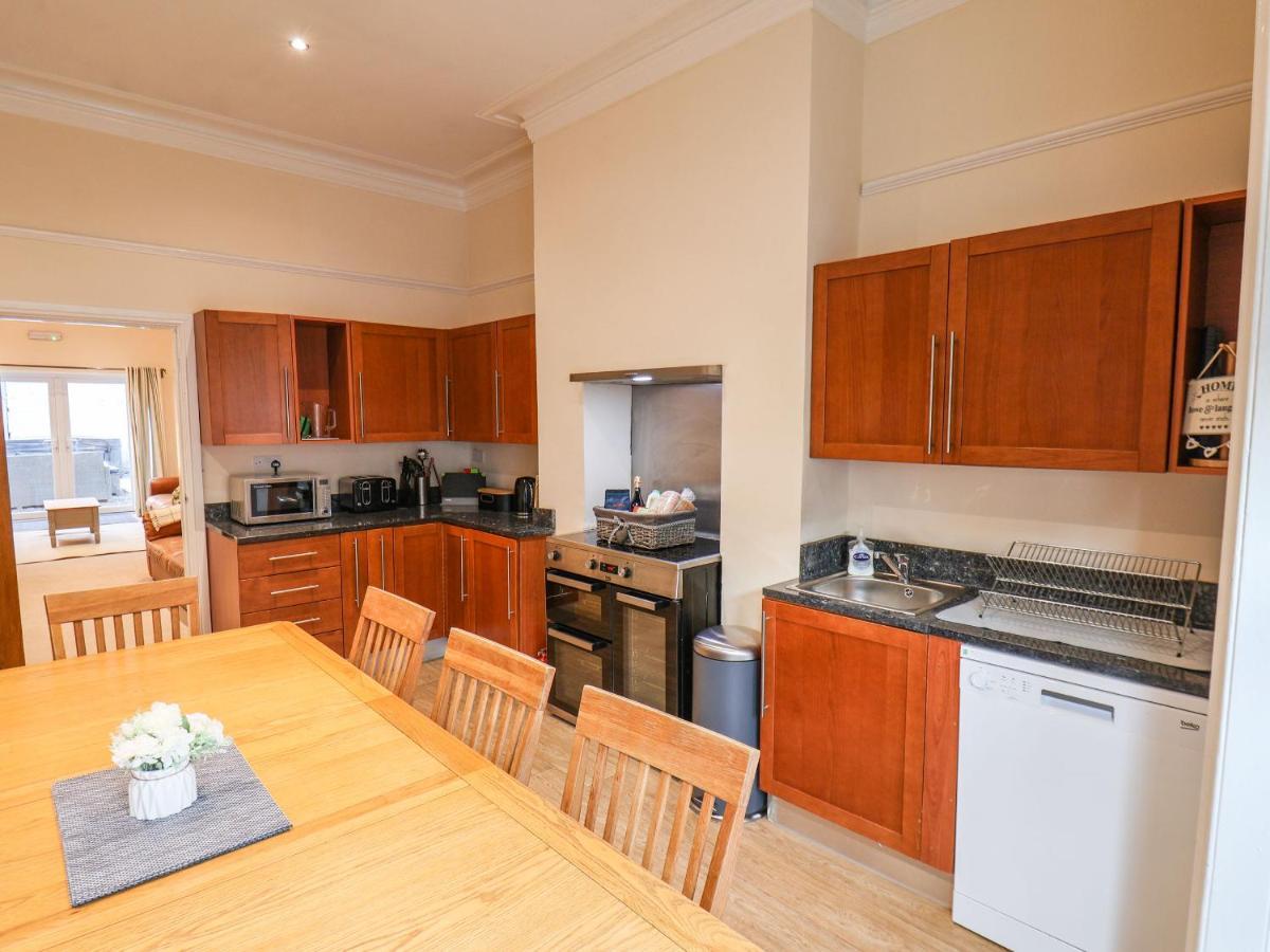 4 Normanby Terrace Villa Whitby Exteriör bild